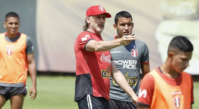 Ricardo Gareca ya tiene el equipo definido Ricardo Gareca ya tiene el equipo definido