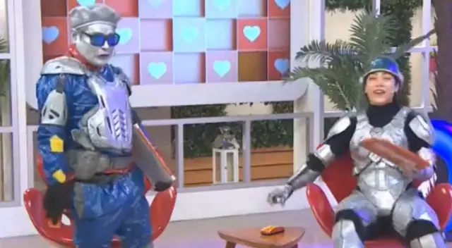 Las palabras del querido Robotín no fueron del agrado de Giovanna Valcárcel, quien increpó al artista. Las palabras del querido Robotín no fueron del agrado de Giovanna Valcárcel, quien increpó al artista.