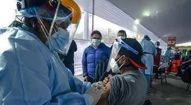 Porcentaje de vacunados en el Perú asciende al 80%