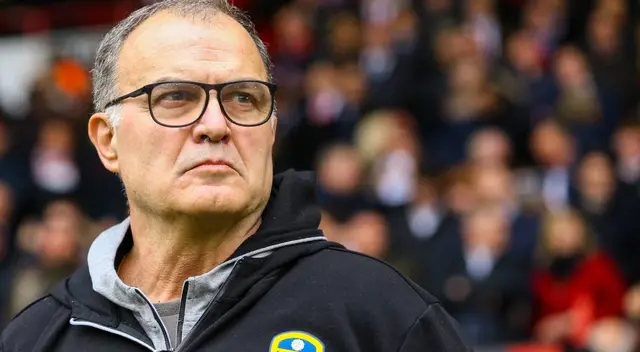Marcelo Bielsa lleva dos triunfos consecutivos con el Leeds United.