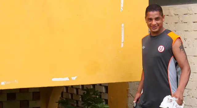 Víctor Píriz Alves jugó una temporada en Universitario