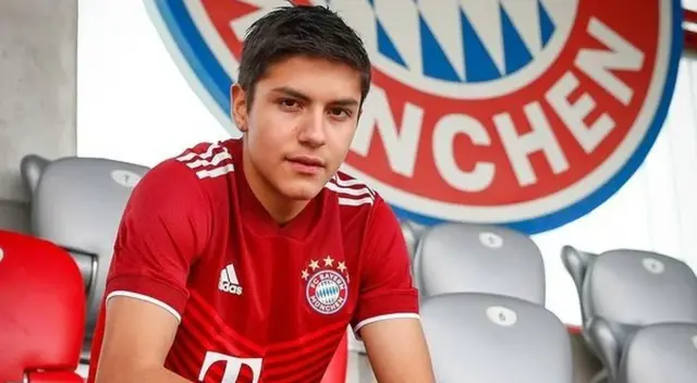 Matteo Pérez llegó al Bayern Múnich procedente de Hammarby IF. Matteo Pérez llegó al Bayern Múnich procedente de Hammarby IF.