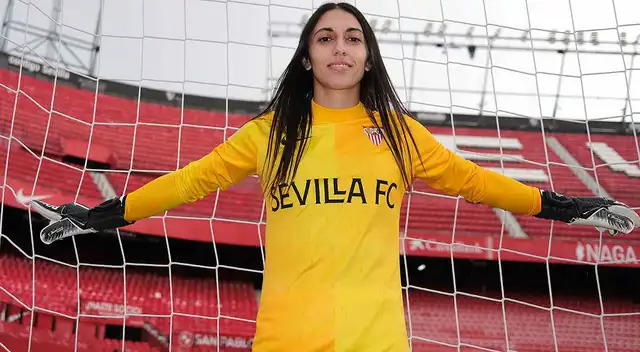 Itzel González se convierte en la nueva portera del Club Sevilla de España Itzel González se convierte en la nueva portera del Club Sevilla de España