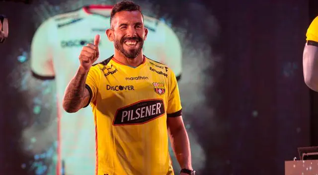 Carlos Tévez llegó el viernes a Guayaquil. Carlos Tévez llegó el viernes a Guayaquil.