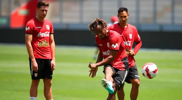 Selección Peruana va por los tres puntos ante Ecuador en el Estadio Nacional