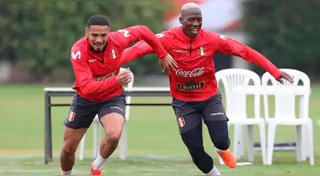 Así fue el mensaje de aliento de Luis Advíncula hacía Callens