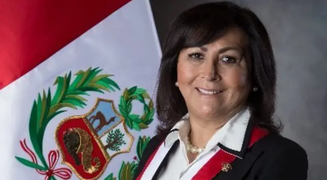 Congresista de Renovación Popular dice que su sueldo