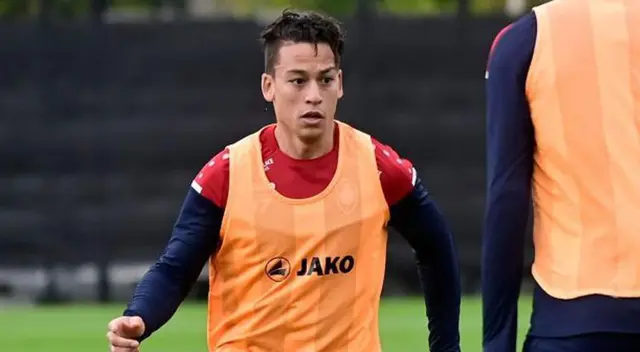 Cristian Benavente firmará contrato con Alianza Lima por una temporada. Cristian Benavente firmará contrato con Alianza Lima por una temporada.