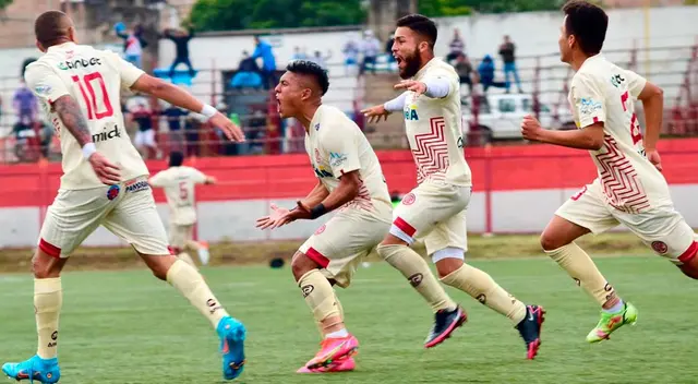 Hideyoshi Arakaki marcó el gol triunfal de UTC sobre Sport Boys. Hideyoshi Arakaki marcó el gol triunfal de UTC sobre Sport Boys.