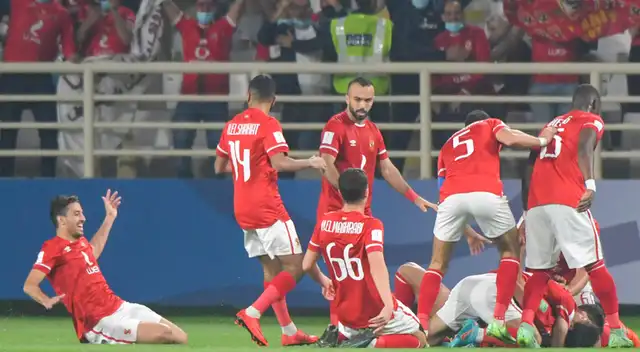 Al Ahly clasificó a la semifinal del Mundial de Clubes. Al Ahly clasificó a la semifinal del Mundial de Clubes.