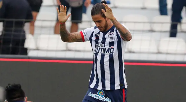 Beto Da Silva durante la Noche Blanquiazul 2022 Beto Da Silva durante la Noche Blanquiazul 2022