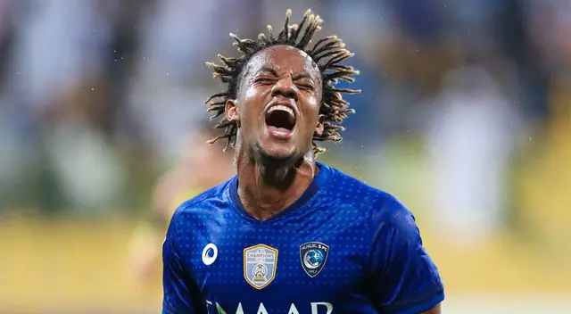 André Carrillo anotó en la victoria del Al Hilal ante Al Jazira André Carrillo anotó en la victoria del Al Hilal ante Al Jazira