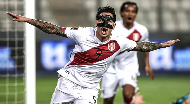 Gianluca Lapadula en Selección Peruana Gianluca Lapadula en Selección Peruana