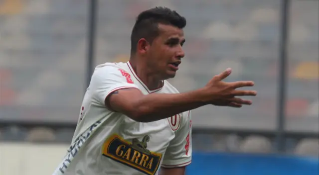 Liber Quiñones llegó a Universitario en el 2015