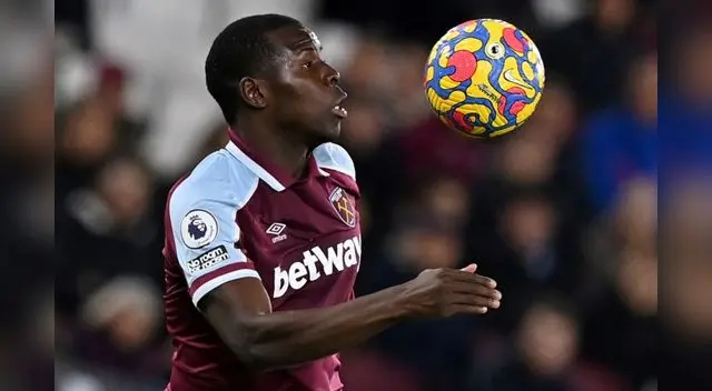 Kurt Zouma fue protagonista de una canción por parte de sus hinchas.