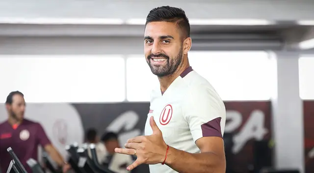 Luis Urruti cumple su segunda temporada en la U Luis Urruti cumple su segunda temporada en la U