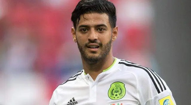 Carlos Vela es un futbolista mexicano nacionalizado español que juega como delantero en Los Angeles Football Club de la MLS. Carlos Vela es un futbolista mexicano nacionalizado español que juega como delantero en Los Angeles Football Club de la MLS.