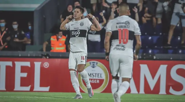 Olimpia ganó 2-0 a César Vallejo Olimpia ganó 2-0 a César Vallejo