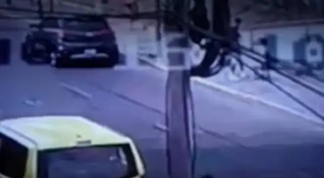 Secuestro en Miraflores: Cámaras de seguridad captan a sujeto raptando a un menor