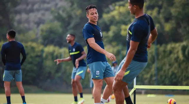 Cristian Benavente firmó una temporada por Alianza Lima. Cristian Benavente firmó una temporada por Alianza Lima.