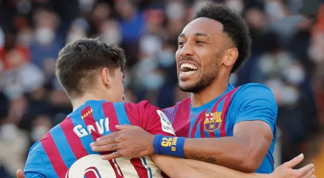 Barcelona suma 9 partidos al hilo sin perder en la liga española. Barcelona suma 9 partidos al hilo sin perder en la liga española.
