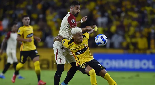 Universitario enfrenta al Barcelona SC