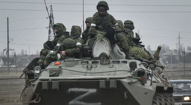 Rusia amplía la ofensiva militar contra Ucrania, según informa AFP