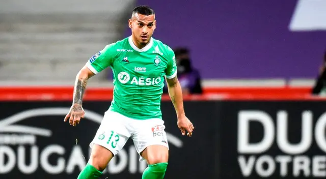 Miguel Trauco volvió a tener minutos en Francia, pero en la reserva de Saint-Étienee Miguel Trauco volvió a tener minutos en Francia, pero en la reserva de Saint-Étienee