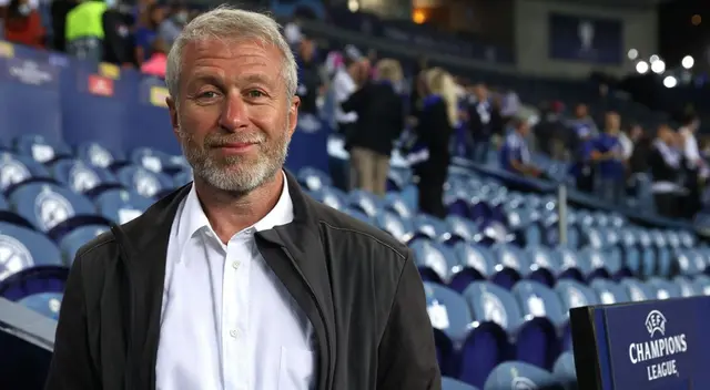 Reino Unido sancionó a Roman Abramovich y frenó venta y fichajes del Chelsea