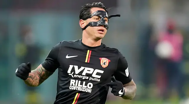 Gianluca Lapadula será evaluado para conocer gravedad de lesión.
