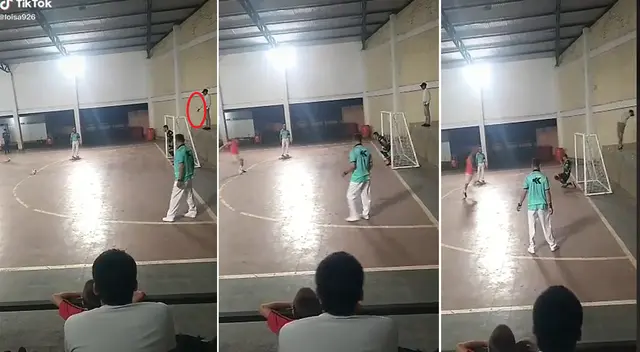 Joven le aconseja dónde patear penal y recibe un pelotazo en la cara; video e sviral Joven le aconseja dónde patear penal y recibe un pelotazo en la cara; video e sviral