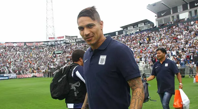 Paolo Guerrero aún sigue sin equipo