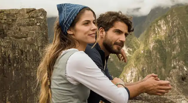 Stephanie Cayo sobre críticas por película de Netflix: “No represento a una mujer andina” Stephanie Cayo sobre críticas por película de Netflix: “No represento a una mujer andina”
