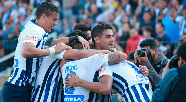 Fue fundamental con Alianza Lima en el 2017 y ahora anunció su retiro del fútbol profesional Fue fundamental con Alianza Lima en el 2017 y ahora anunció su retiro del fútbol profesional
