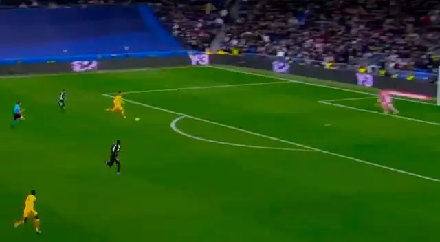 El español falló una ocasión clarísima.