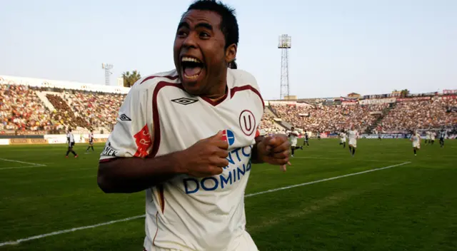 Donny Neyra fue campeón con Universitario del Torneo Apertura 2008 Donny Neyra fue campeón con Universitario del Torneo Apertura 2008