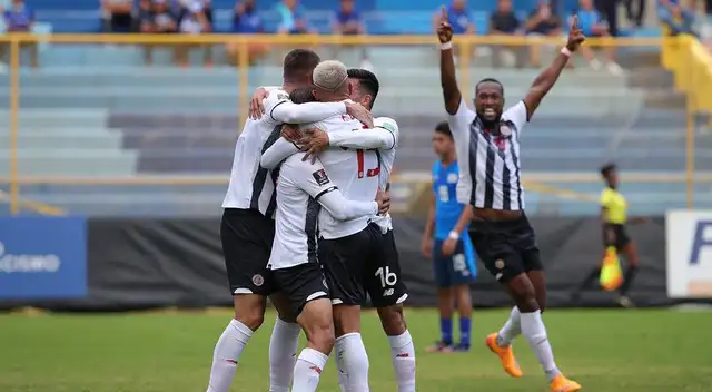 Con esta victoria, Costa Rica se mantiene en el cuarto lugar.