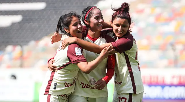 Universitario debutó con triunfo en el Estadio Monumental