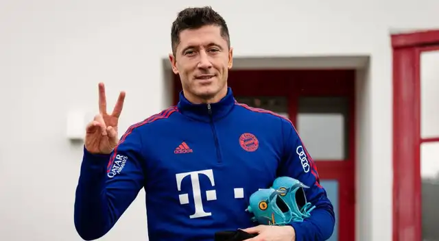 Robert Lewandowski muy cerca de llegar al Barcelona. Robert Lewandowski muy cerca de llegar al Barcelona.