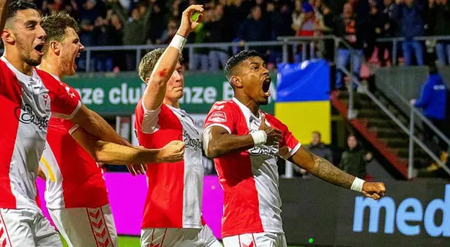Miguel Araujo marcó un gol con Emmen.