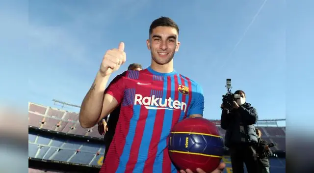 Ferran Torres llegó al FC Barcelona proveniente del Manchester City. Foto: Twitter FC Barcelona Ferran Torres llegó al FC Barcelona proveniente del Manchester City. Foto: Twitter FC Barcelona