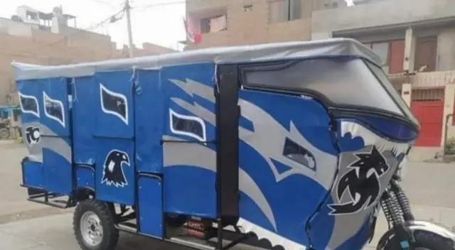 ¿Servicio VIP? Hombre construye mototaxi con 9 asientos y es viral en redes