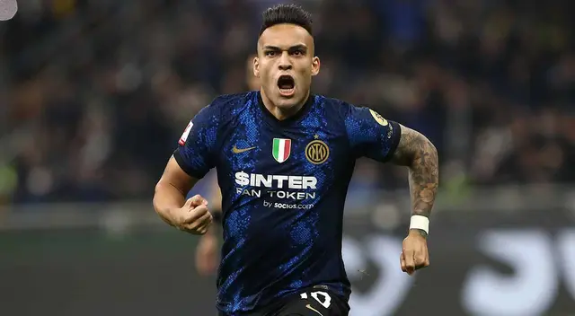 Lautaro Martínez (5') anotó el primer gol en el Inter vs AC Milán