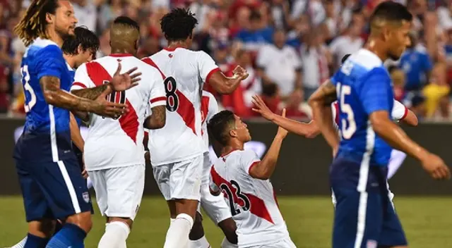Daniel Chávez anotó su único gol con Perú en un amistoso contra Estados Unidos en 2015.
