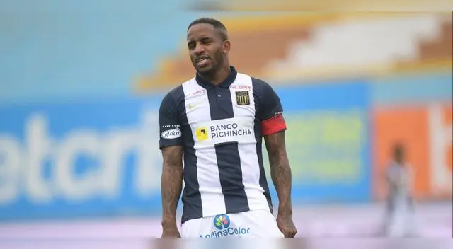 Lo formaron para ser el nuevo Jefferson Farfán; a sus 31 años nunca jugó en el extranjero