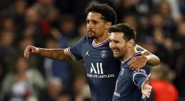 Messi abrazó su primer título con el PSG Messi abrazó su primer título con el PSG