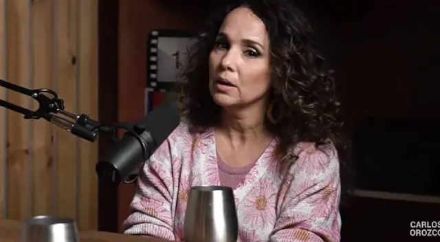 Erika Villalobos sobre las redes sociales: Erika Villalobos sobre las redes sociales: