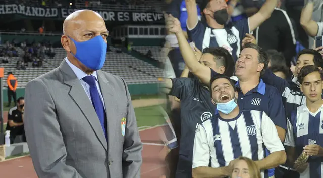 Roberto Mosquera confesó que se distrajo viendo a la barra de su ex equipo Roberto Mosquera confesó que se distrajo viendo a la barra de su ex equipo