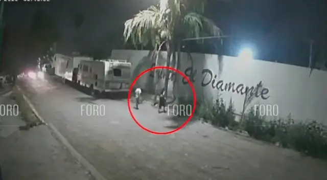 Debanhi Escobar: sale a la luz video en la que se le ve forcejeando con un sujeto. Debanhi Escobar: sale a la luz video en la que se le ve forcejeando con un sujeto.