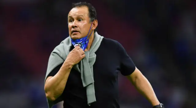 Juan Reynoso habló del momento de Cruz Azul en el campeonato mexicano. Juan Reynoso habló del momento de Cruz Azul en el campeonato mexicano.